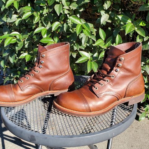 Red Wing Iron Ranger in S.B. Foot Amber Harness