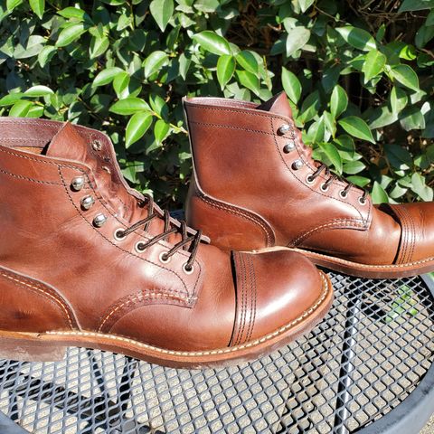 Red Wing Iron Ranger in S.B. Foot Amber Harness