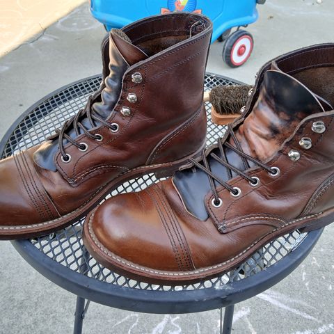 Red Wing Iron Ranger in S.B. Foot Amber Harness