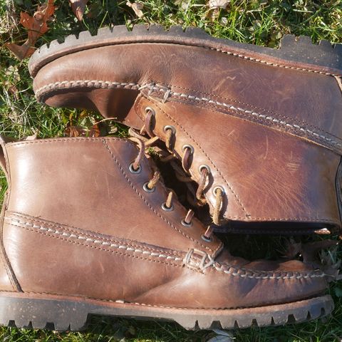 Oak Street Bootmakers Camp Boot in Horween Natural Chromexcel