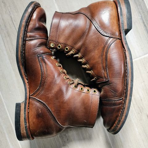 View photo of White's MP-M1TC in Horween Natural Chromexcel