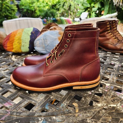 Oak Street Bootmakers Trench Boot in Horween Color 8 Chromexcel