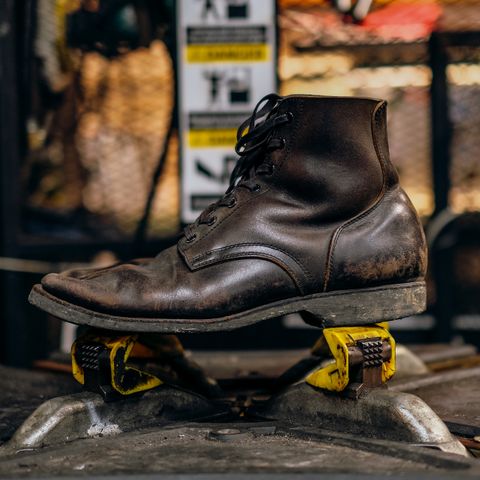 Clinch Yeager Boots in Black Overdyed Horsebutt