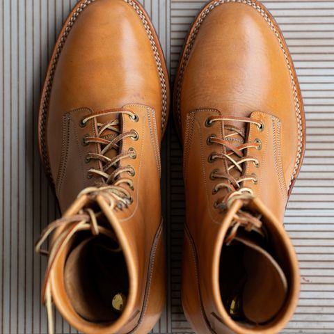 View photo of Onderhoud SVC02 Packer Boot in Shinki Natural Oiled Horsebutt