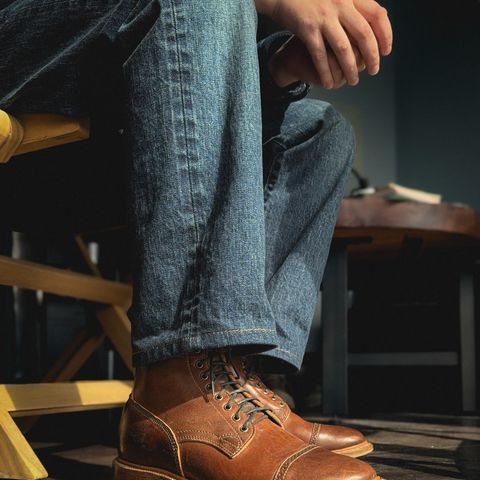 Viberg Bobcat in Maryam Brown Horsebutt