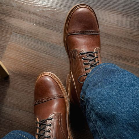 Viberg Bobcat in Maryam Brown Horsebutt