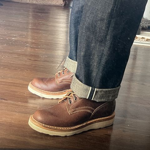 View photo of White's 350 Cruiser in Horween Natural Waxed Flesh