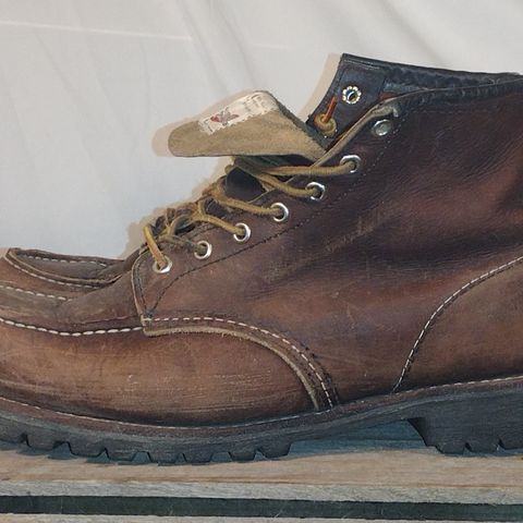 Red Wing Roughneck in S.B. Foot Briar Oil Slick