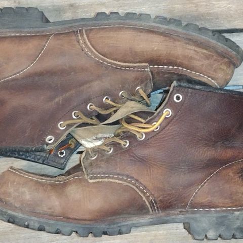 Red Wing Roughneck in S.B. Foot Briar Oil Slick