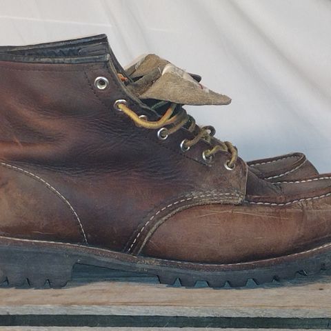 Red Wing Roughneck in S.B. Foot Briar Oil Slick