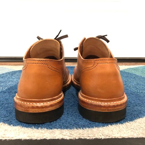 Oak Street Bootmakers Trench Oxford in Maryam Natural Horsebutt