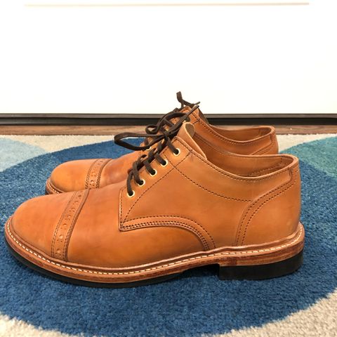 Oak Street Bootmakers Trench Oxford in Maryam Natural Horsebutt