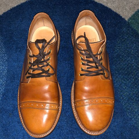 Oak Street Bootmakers Trench Oxford in Maryam Natural Horsebutt