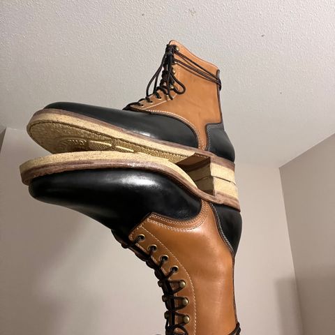 Akito Boondockers in Horween Black Chromexcel & Unknown Natural Veg Tan