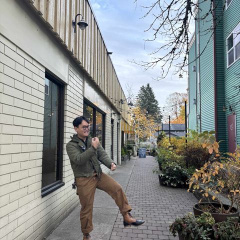 Akito Boondockers in Horween Black Chromexcel & Unknown Natural Veg Tan