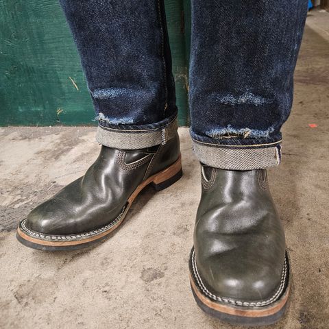 Wesco Mister Lou in Maryam Petrolio Waxed Black Horsehide