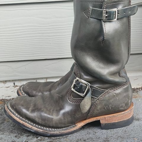 View photo of Wesco Mister Lou in Maryam Petrolio Waxed Black Horsehide