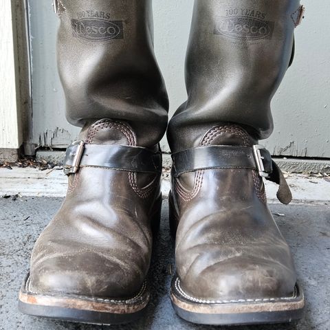 Wesco Mister Lou in Maryam Petrolio Waxed Black Horsehide