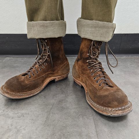 View photo of White's Bounty Hunter in Seidel Distressed Roughout