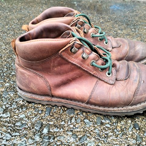 View photo of Jim Green African Ranger Barefoot Boot in Fudge Crazy Horse