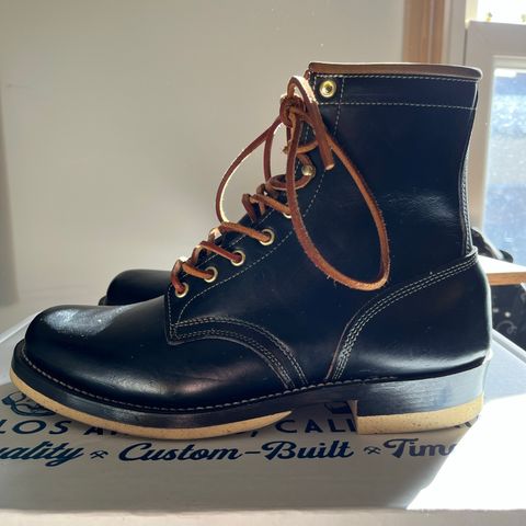 Role Club Underdogs in Unlisted Leather