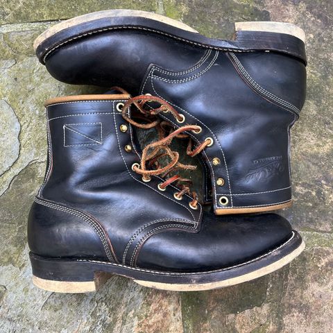 Role Club Underdogs in Unlisted Leather