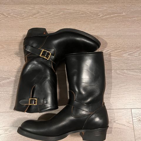 Attractions BILTBUCK Engineer Boots in Black Italian Horsebutt