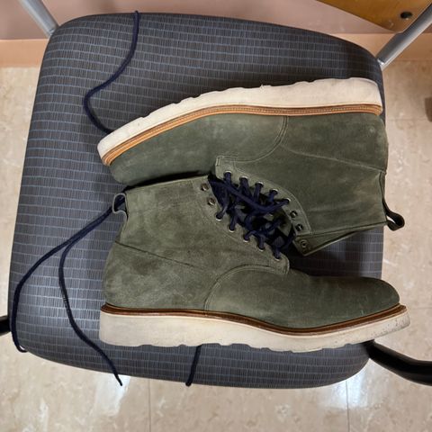 Viberg Scout Boot in C.F. Stead Emerald Green Janus Calf Suede