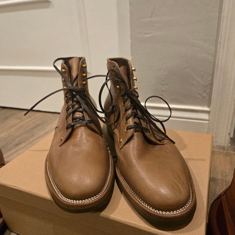 View photo of Iron Boots x Østmo Type 1 in Washed MUSCHIO kangaroo