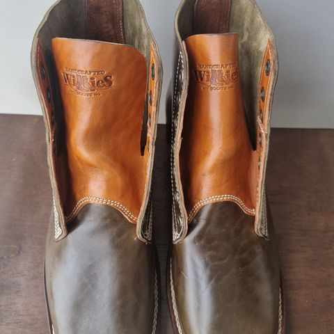 Willie's Handmade Boots Boondocker in Maryam Olive Horsebutt