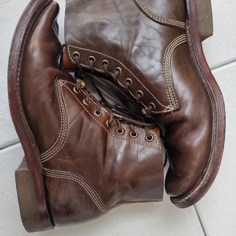 Willie's Handmade Boots Boondocker in Maryam Olive Horsebutt