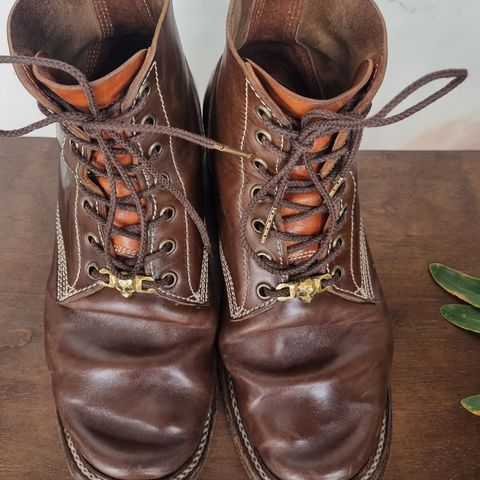 Willie's Handmade Boots Boondocker in Maryam Olive Horsebutt