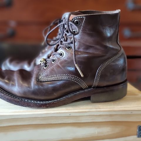 Willie's Handmade Boots Boondocker in Maryam Olive Horsebutt