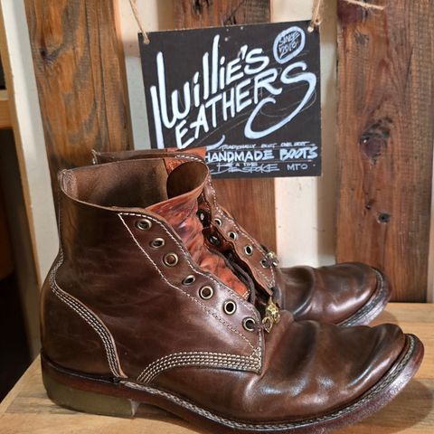 Willie's Handmade Boots Boondocker in Maryam Olive Horsebutt