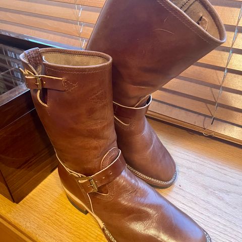 Wesco Mister Lou in Maryam Toscanello TPR Horsebutt