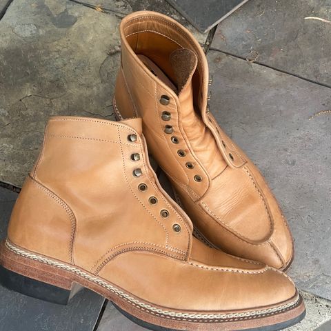 View photo of Jakkrabbits Field Boots in Unknown Natural Veg Tan