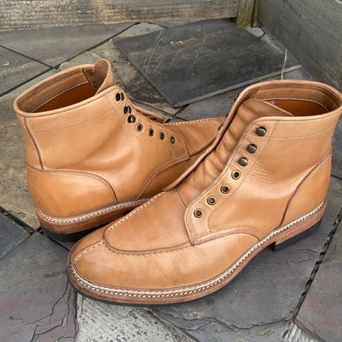 View photo of Jakkrabbits Field Boots in Unknown Natural Veg Tan