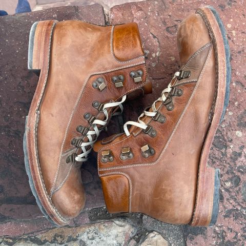 BLKBRD Unlisted Model in Unknown Leather