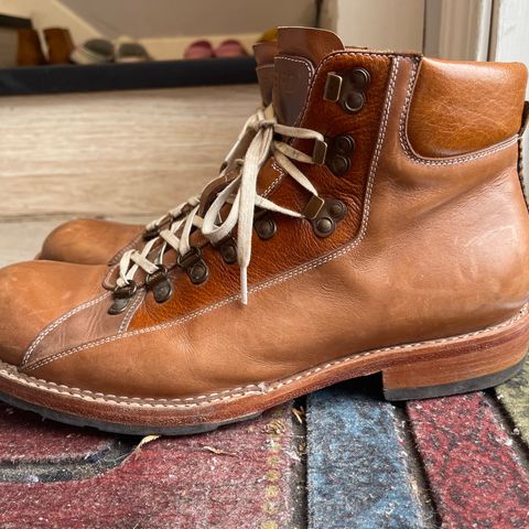 BLKBRD Unlisted Model in Unknown Leather
