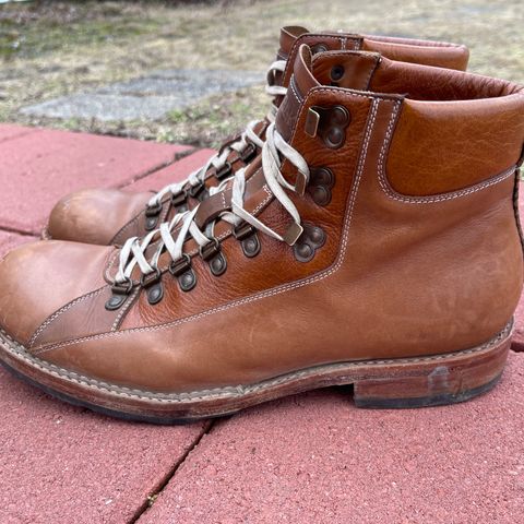 BLKBRD Unlisted Model in Unknown Leather