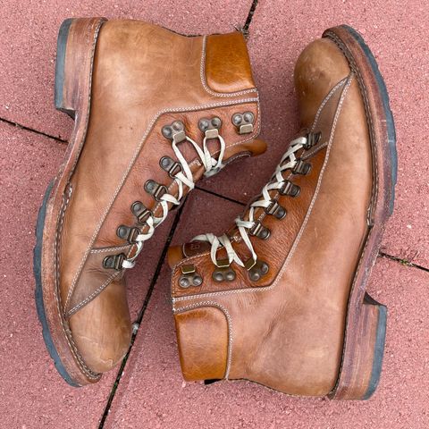 BLKBRD Unlisted Model in Unknown Leather