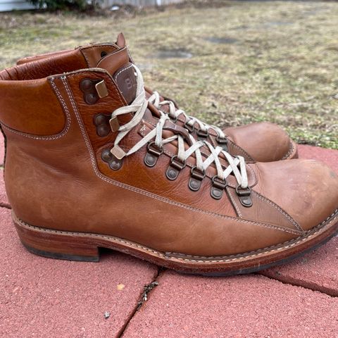 BLKBRD Unlisted Model in Unknown Leather
