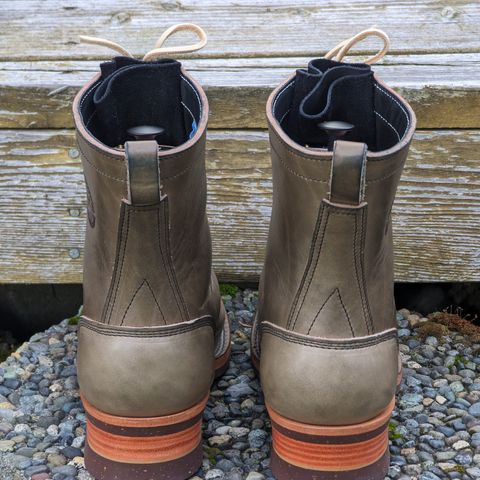 Frank's Unknown Model in Wickett & Craig Ash Grey Traditional Harness