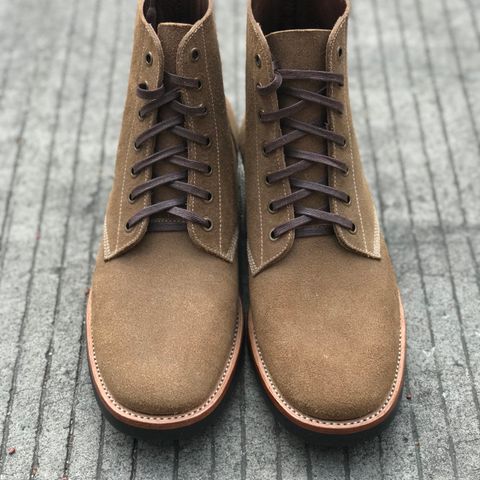 Briselblack The Hawk in Horween Natural Chromexcel Roughout