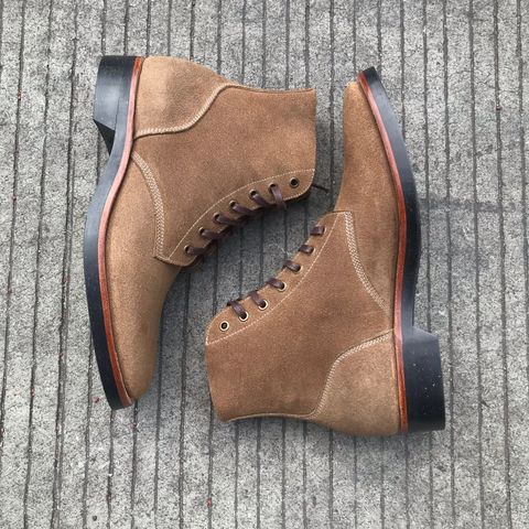 Briselblack The Hawk in Horween Natural Chromexcel Roughout