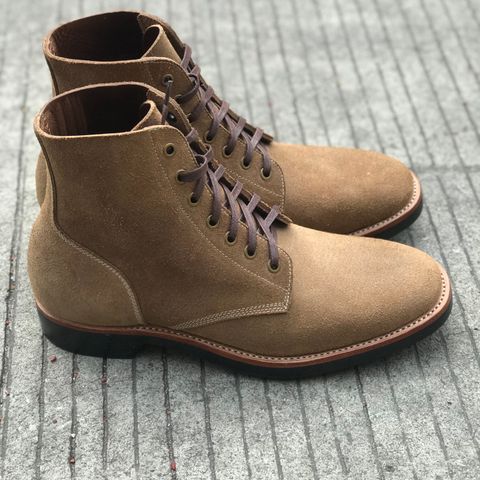 Briselblack The Hawk in Horween Natural Chromexcel Roughout