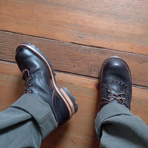 Nicks Urban Drifter in Horween Black Waxed Flesh