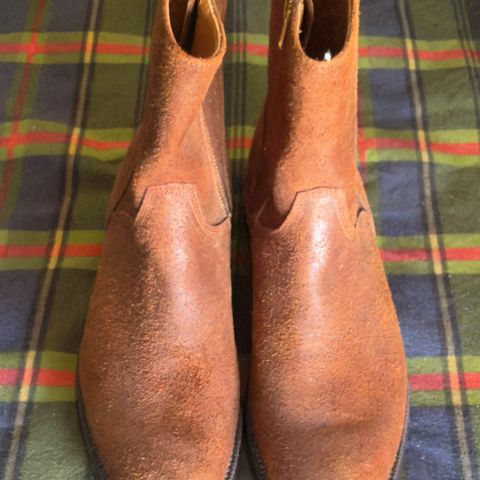 Grant Stone Elias in C.F. Stead Dark Oak Roughout