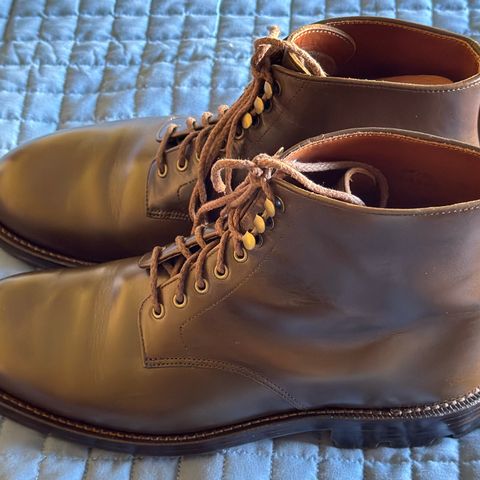 View photo of Grant Stone Edward Boot in Horween Dark Olive Chromexcel