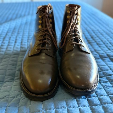 View photo of Grant Stone Edward Boot in Horween Dark Olive Chromexcel